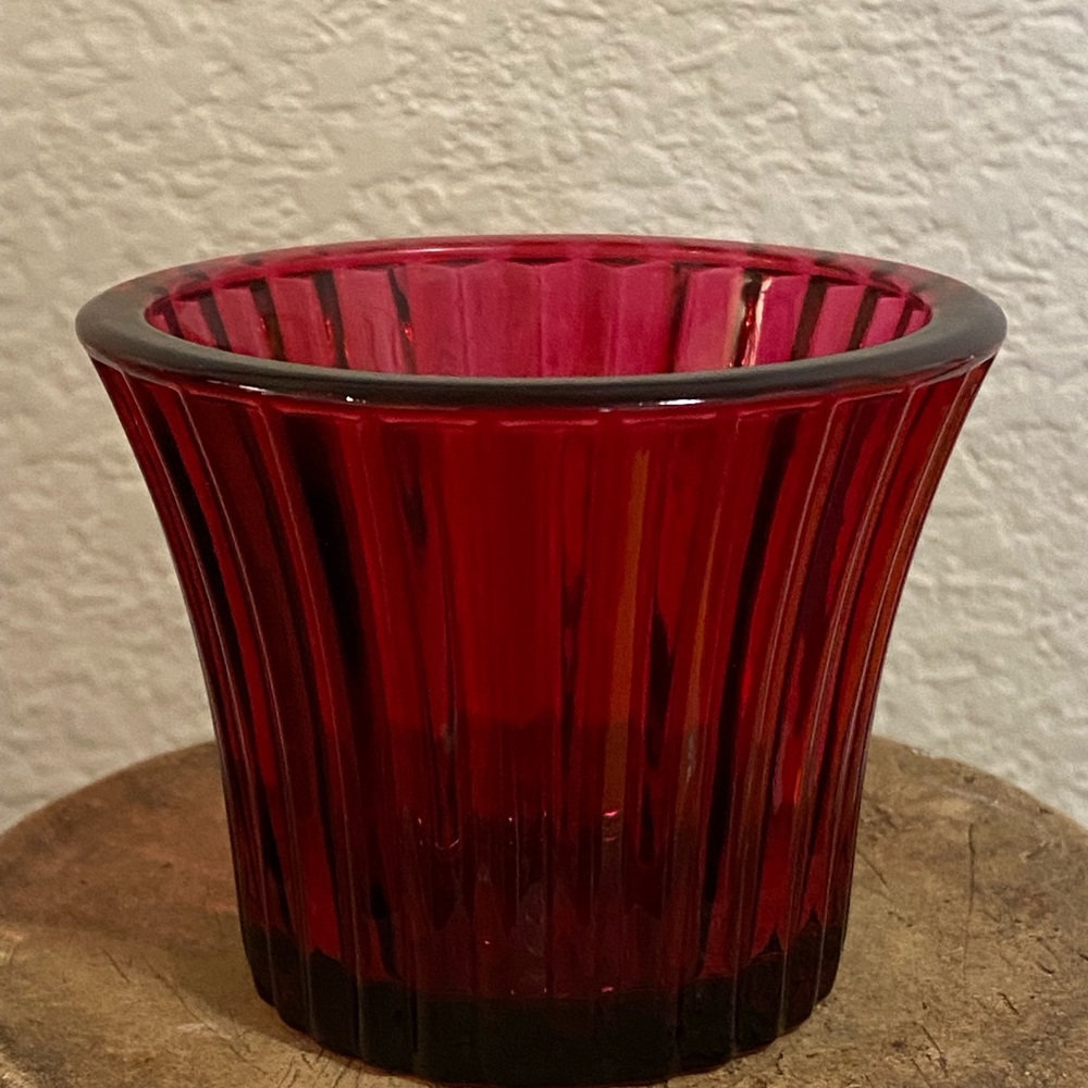 Pair of PartyLite Ruby Anniversary Votive/Tealight Holders - Picture 2 of 8